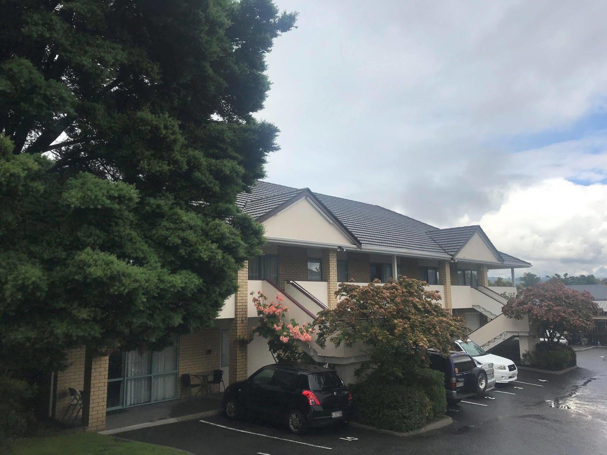 Fenton Court Motel Rotorua Exterior photo